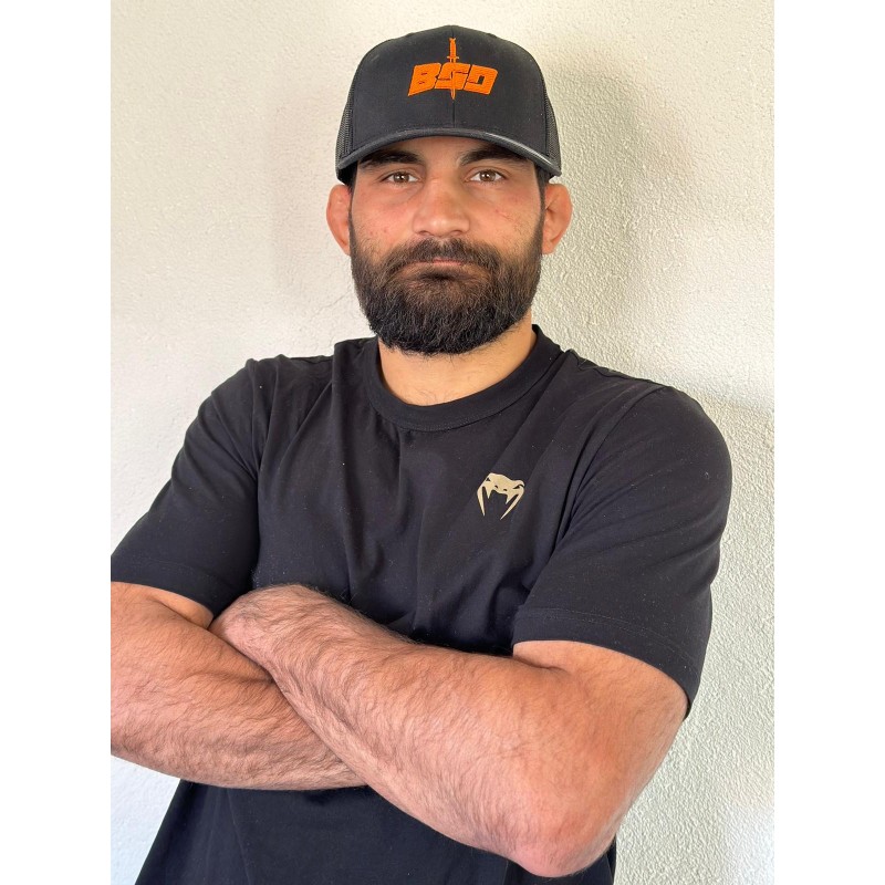 Casquette noire : l'opérateur inferno